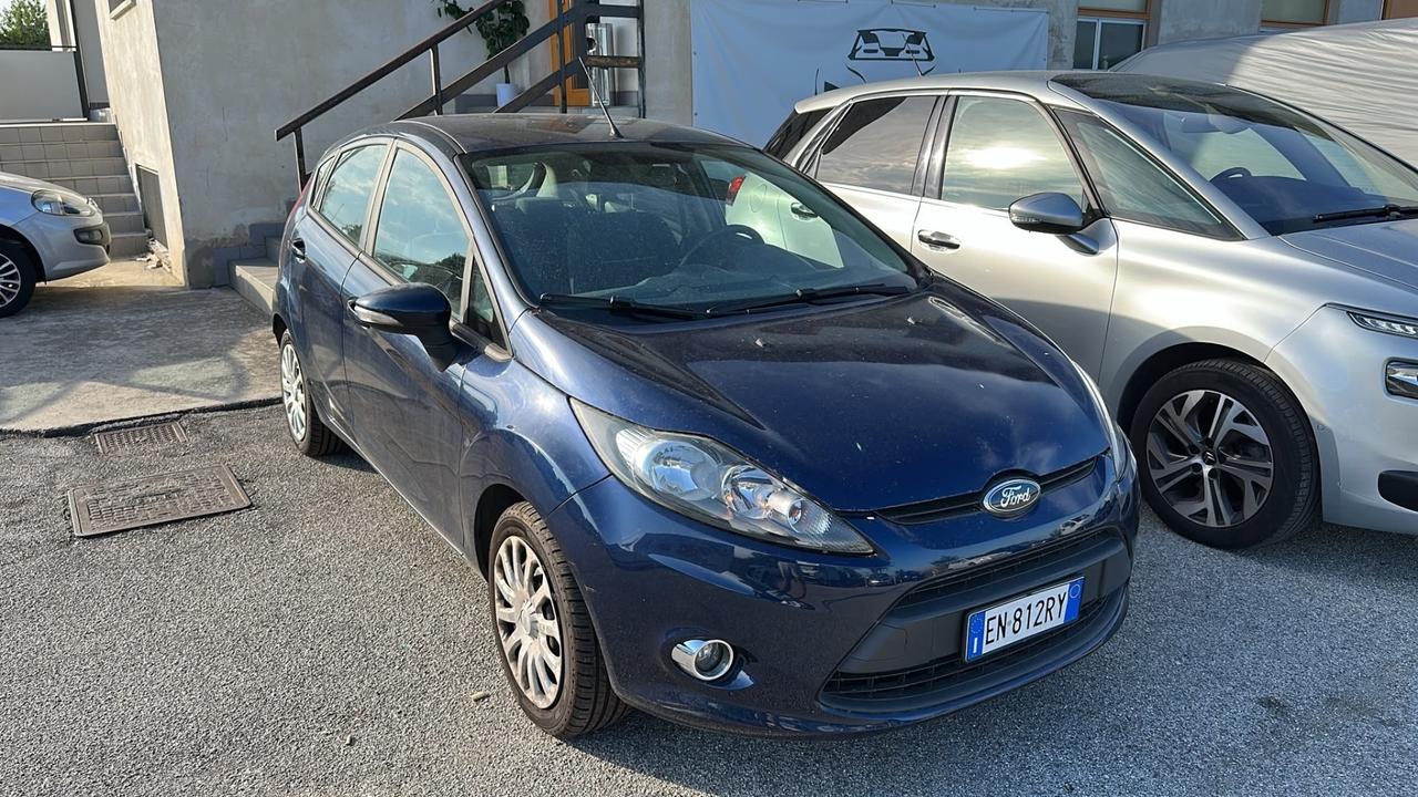 Ford Fiesta 1.2 benzina gpl 2012 da controllare