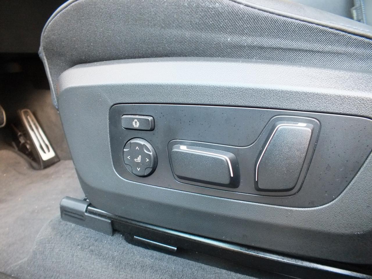 BMW-X3 20d 48V M-SPORT-PRO 15.000 KM!!