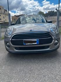 Mini Mini 1.5 Cooper D Business