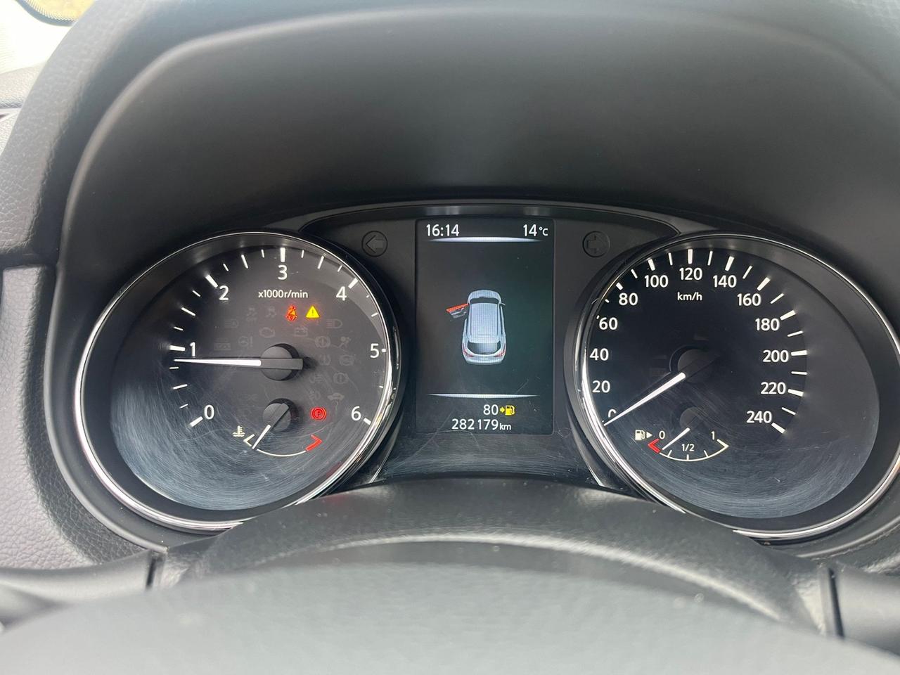 Nissan Qashqai 1.6 dCi Tekna Unipro 2015