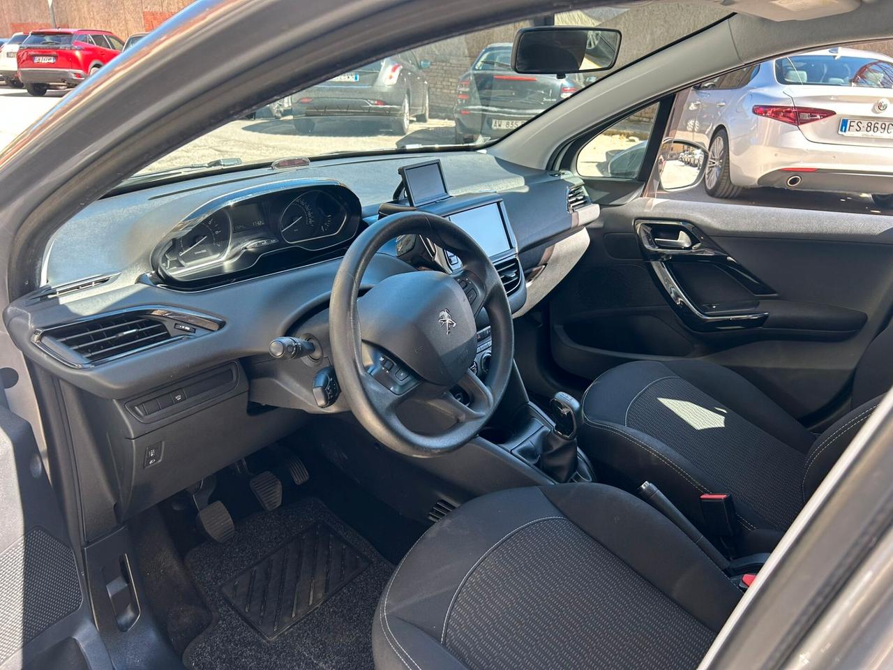 Peugeot 208 PureTech Turbo 110 EAT6 S&S 5 porte Allure