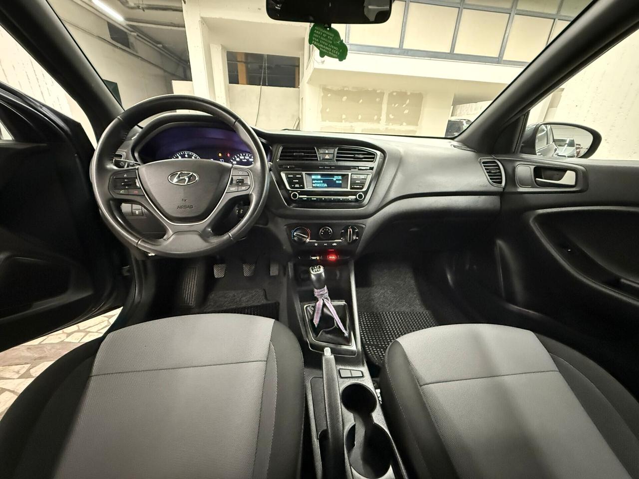 Hyundai i20 1.2 75 CV 5 porte Econext Comfort 2017