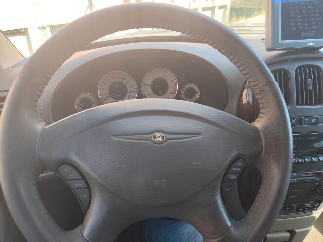 Chrysler Voyager 100 Milà km 1° proprietario