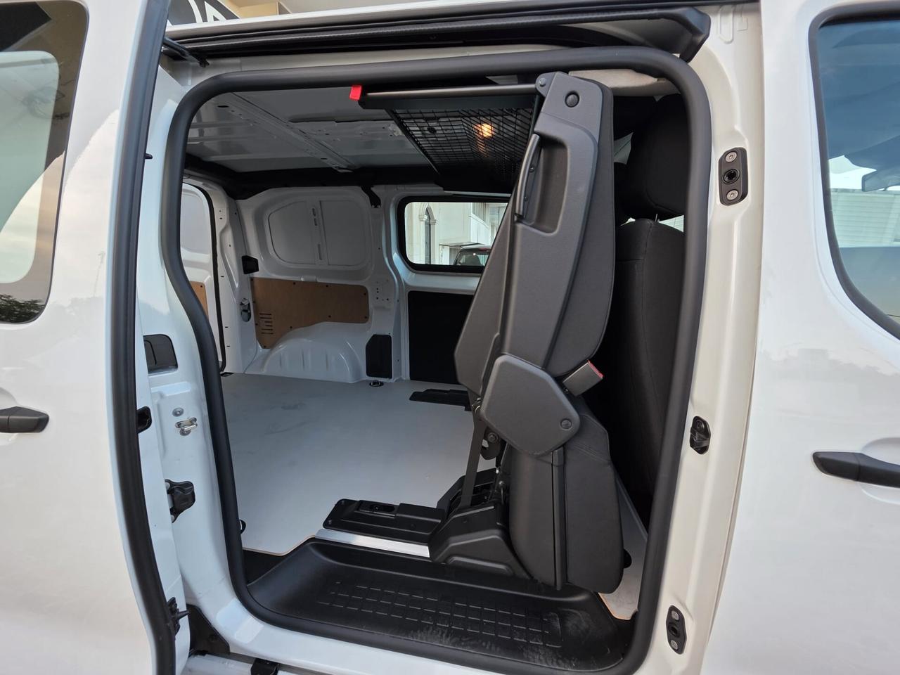 Opel Vivaro 1.5 Diesel 120CV S&S PL-TN-DC M Mobile Furgone#AUTOCARRO#KMZERO#VIRTUAL#CARPLAY