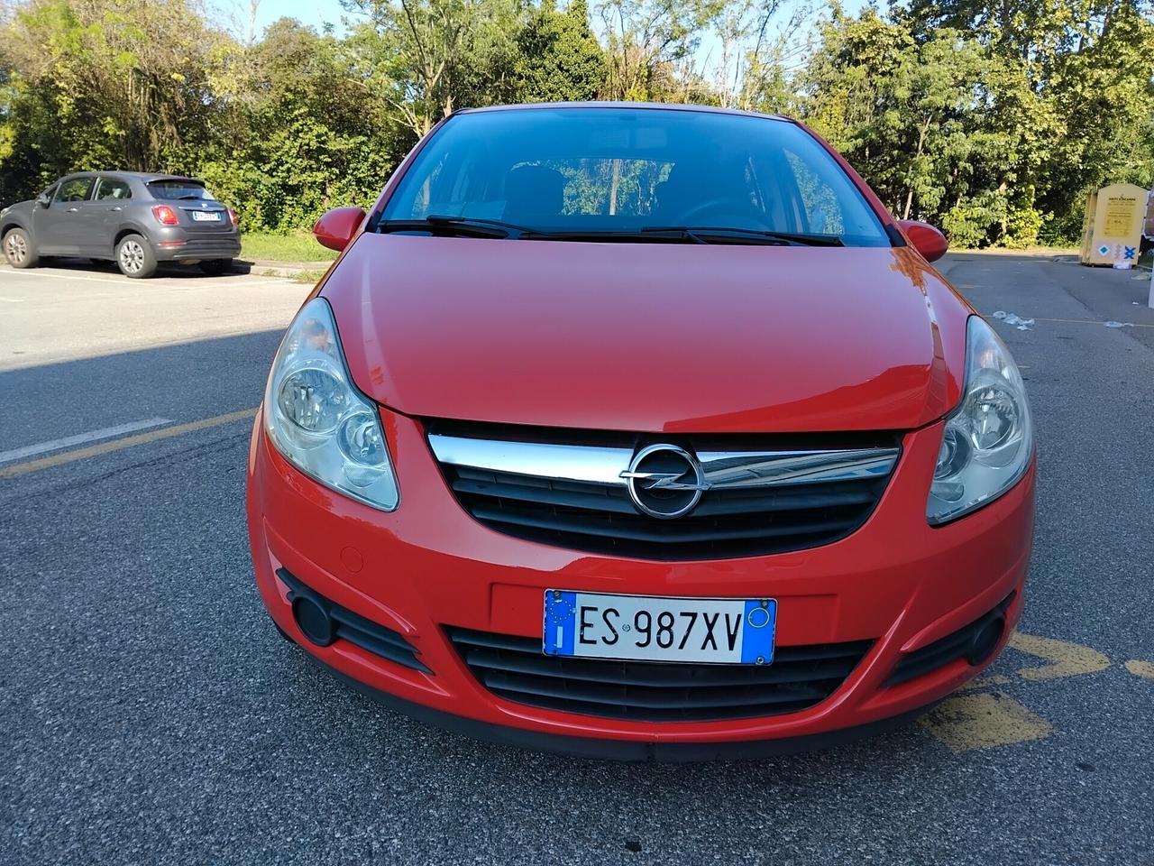 Opel Corsa 1.2 benzina garanzia
