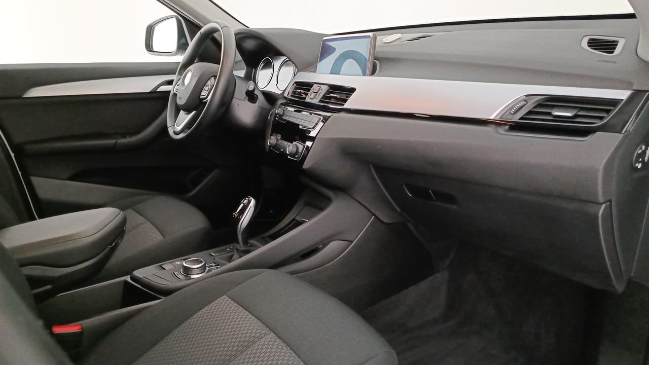 BMW X1 F48 2019 - X1 sdrive16d Business Advantage auto