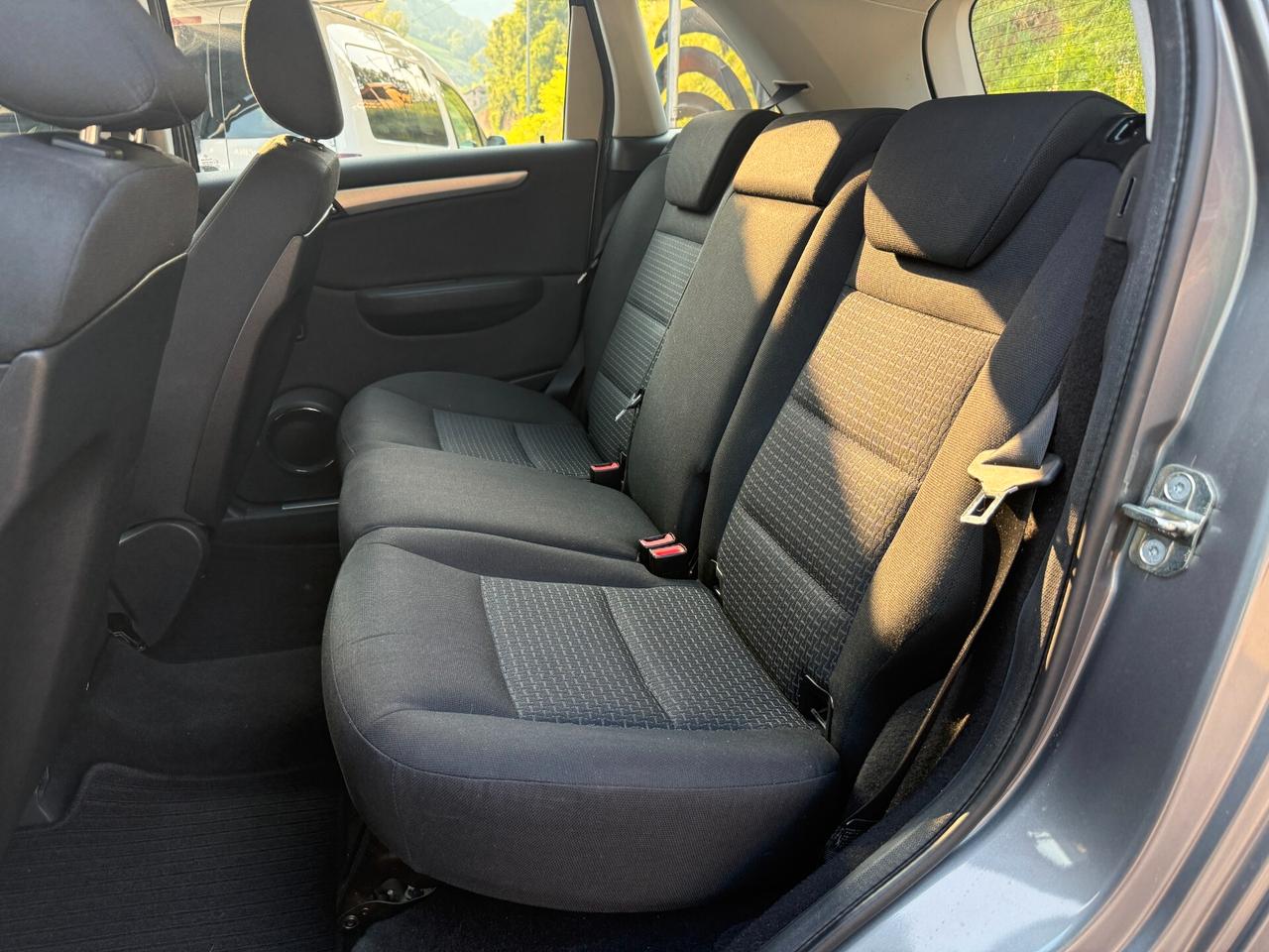 Mercedes-benz B 180 AUTOMATIC Executive 116cv
