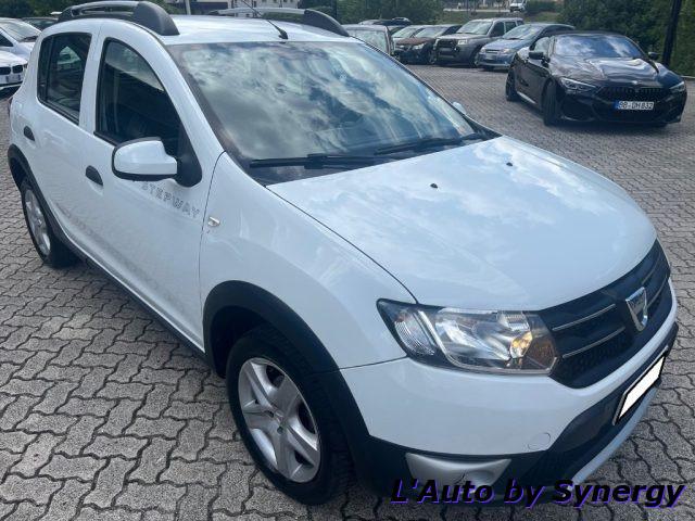 DACIA Sandero Stepway 0.9TCe 12V90CVStart&Stop aut. MOTORE Nuovo