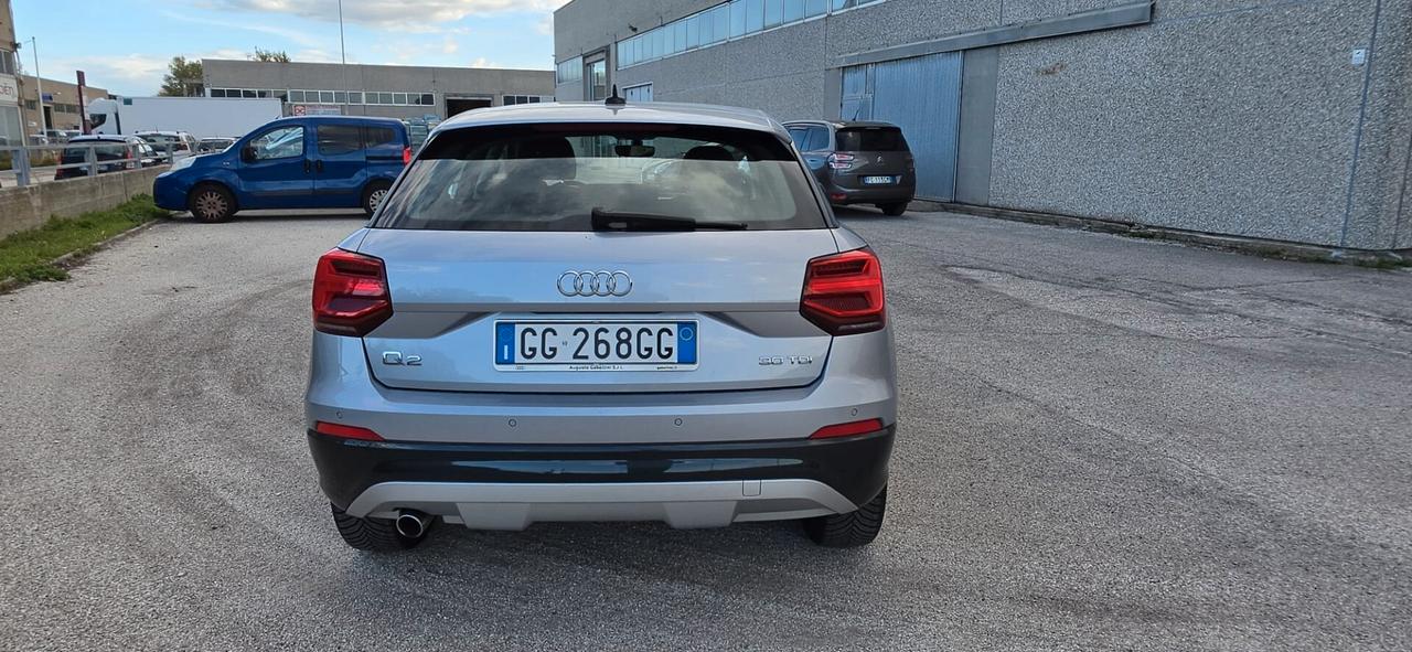 Audi Q2 30 TDI Business Design
