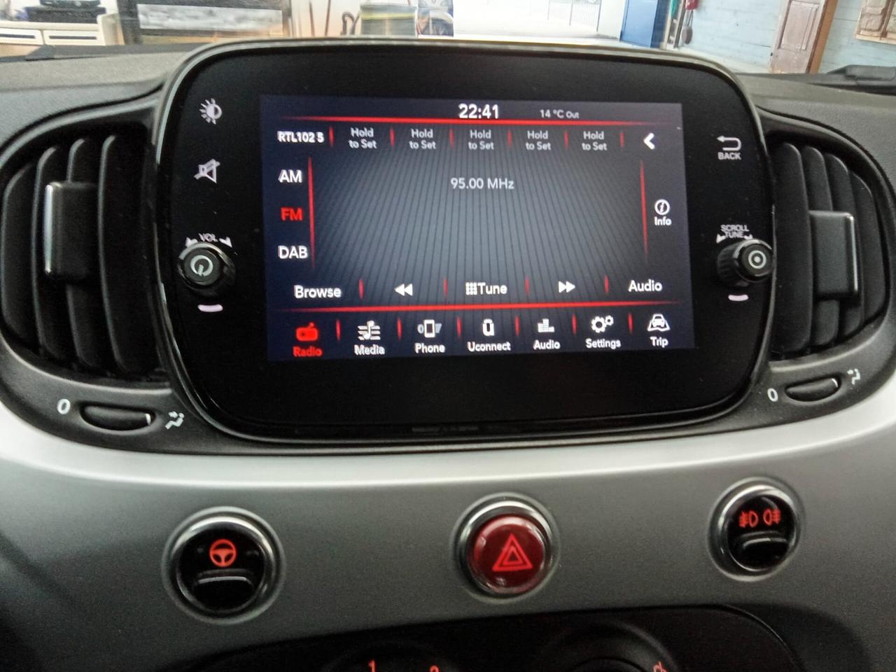 Fiat 500 1.0 Hybrid Connect/NEOPATENTATI