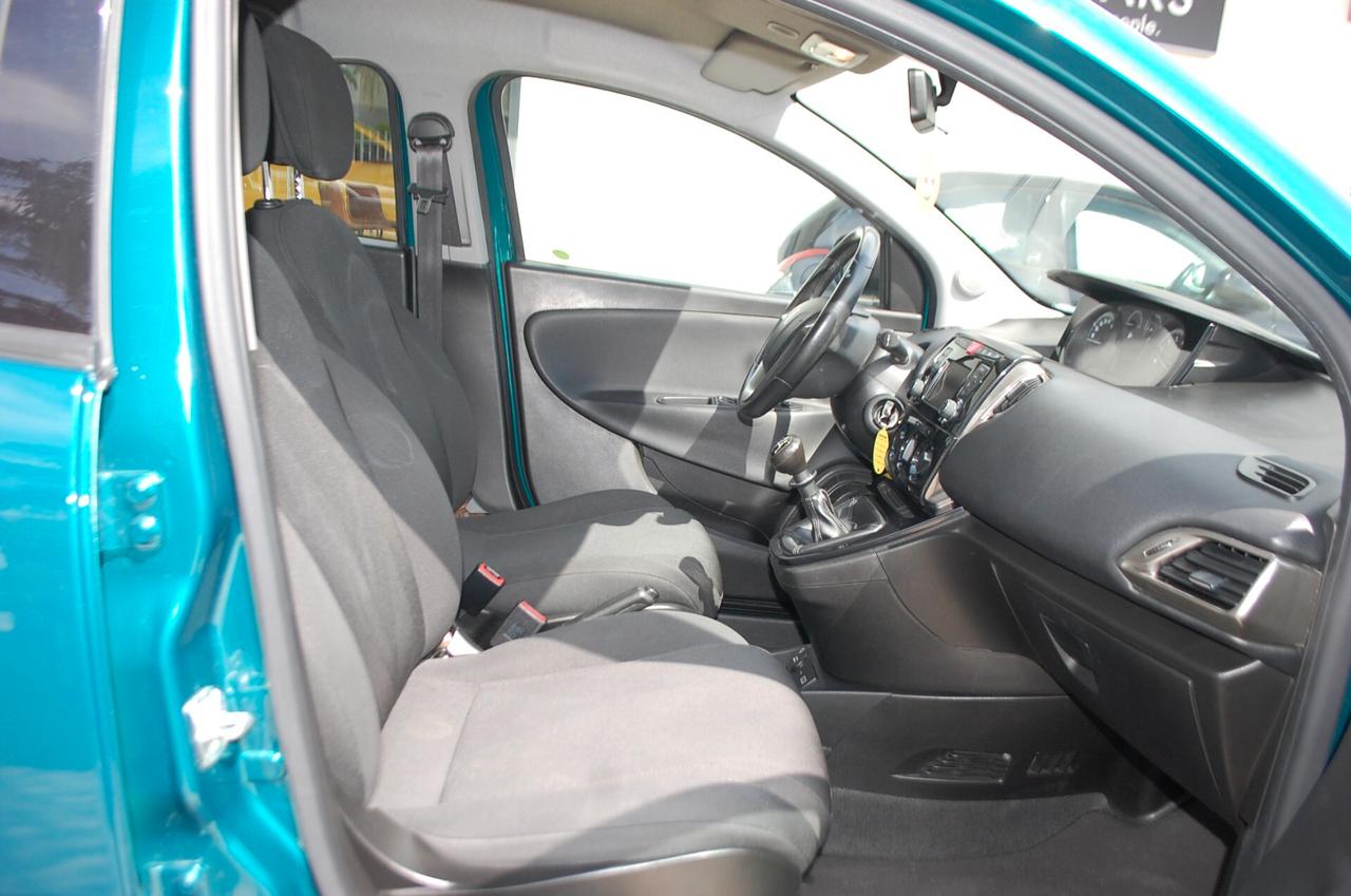 Lancia Ypsilon 1.2 69CV Gold S&S Bluetooth Uff Italy USB Clima
