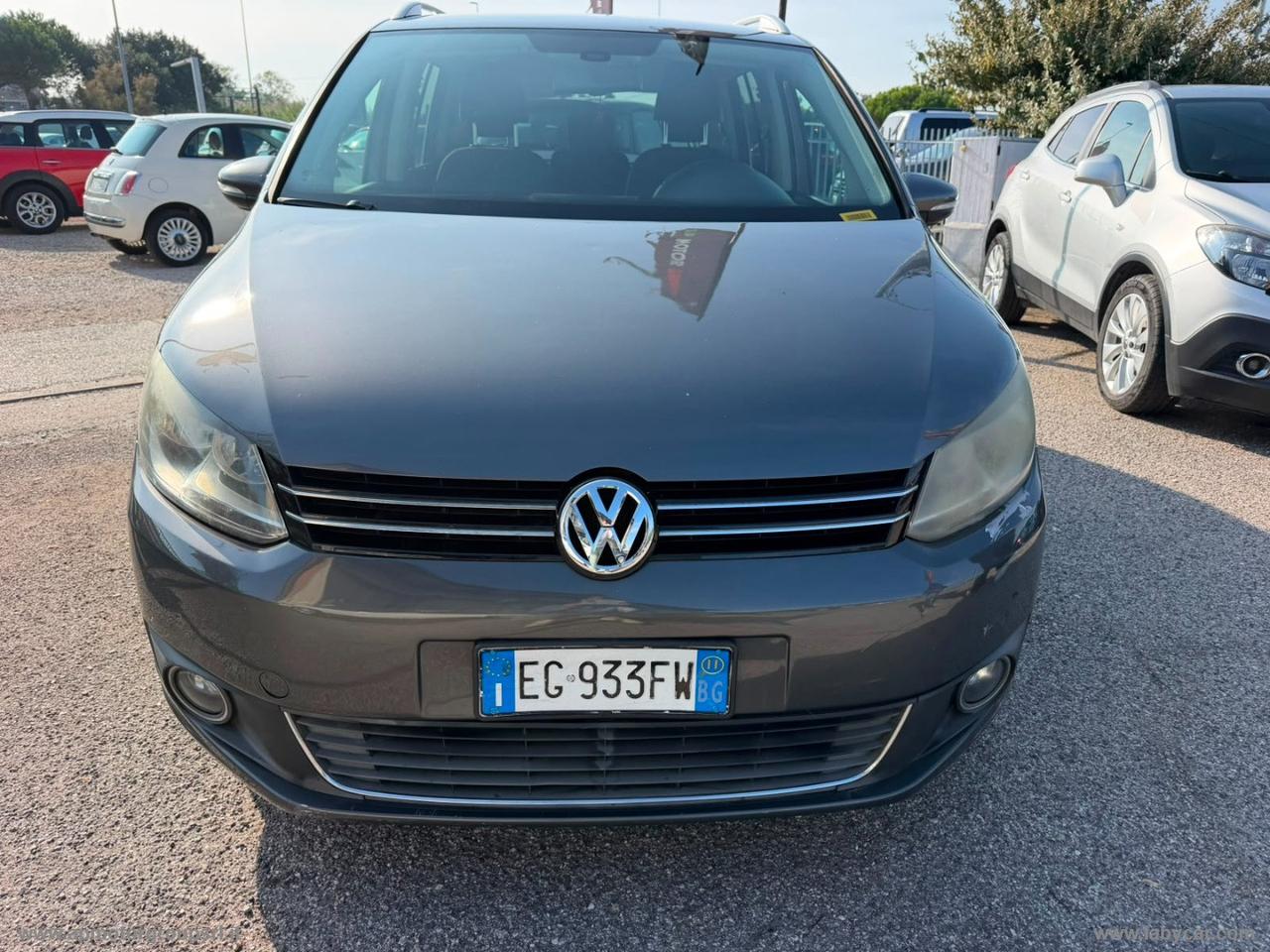 VOLKSWAGEN Touran 1.4 TSI DSG Highline EcoFuel