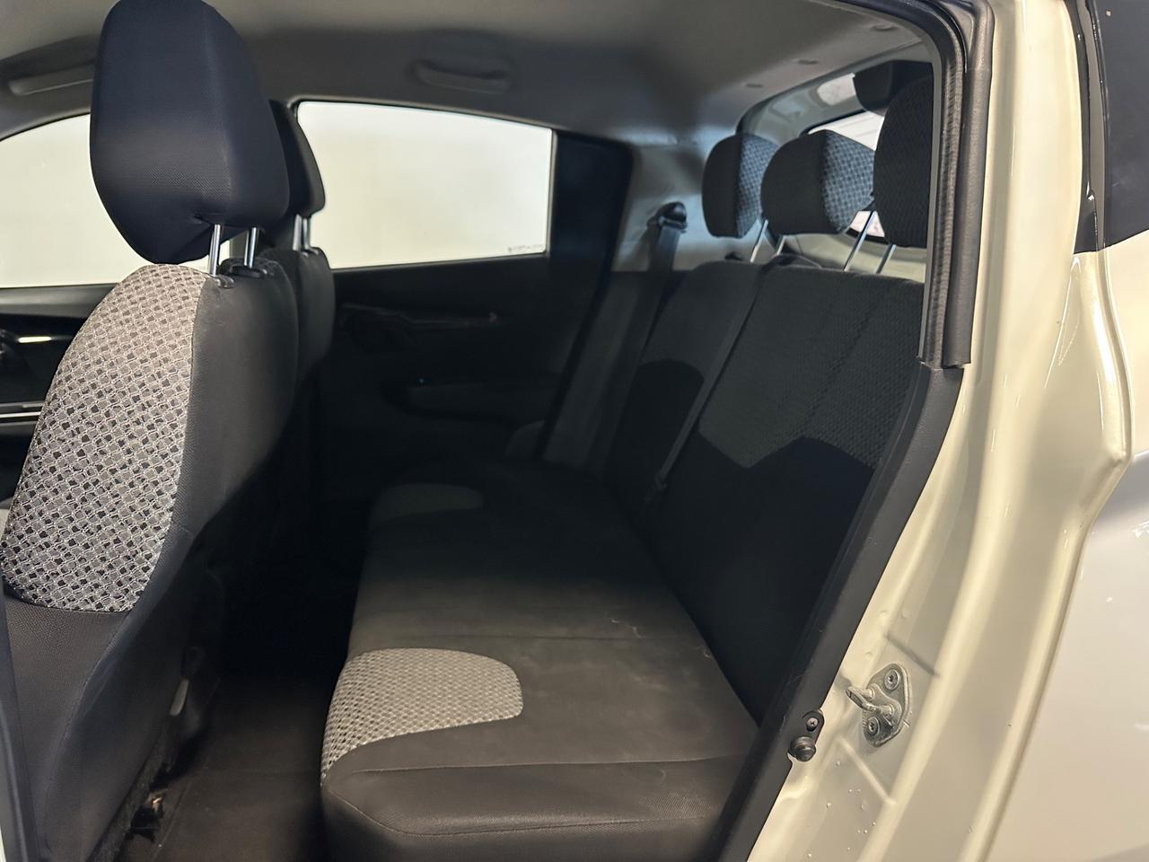 MAHINDRA KUV 100 1.2 BENZINA 83CV PRONTA CONSEGNA UNIPRO