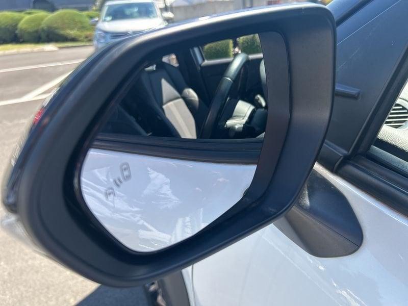 Toyota Yaris Cross 1.5H (116 CV) E-CVT Adventure