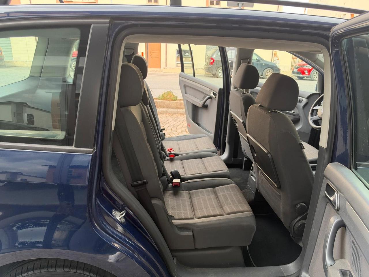 Volkswagen Touran 1.9 TDI 105CV DSG Trendline