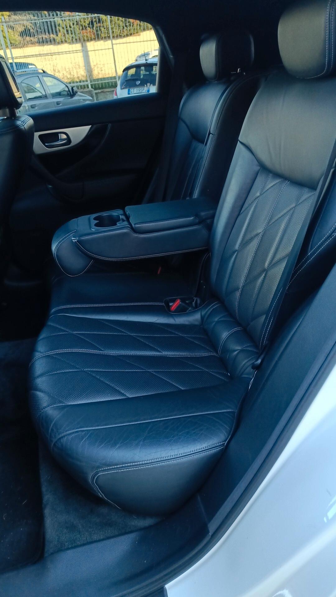 Infiniti FX FX30d S Premium