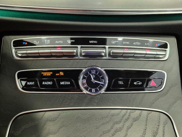 MERCEDES-BENZ E 220 d Auto AMG line Premium - Cam - Carplay - Lim