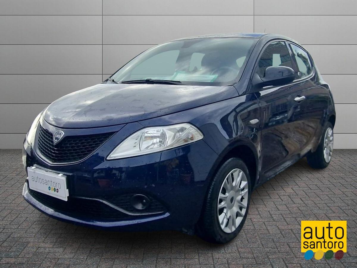 LANCIA YPSILON 1.2 B/GPL ECOCHIC GOLD