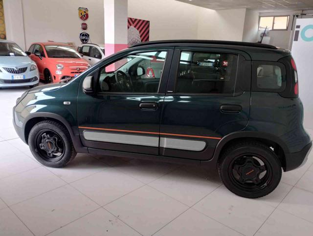 FIAT Panda 1.0 FireFly S&S Hybrid Garmin