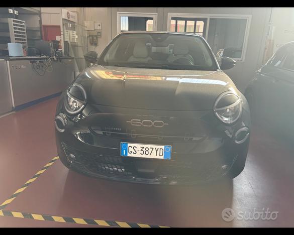 FIAT 600 600 1.2 Hybrid 100cv N70915