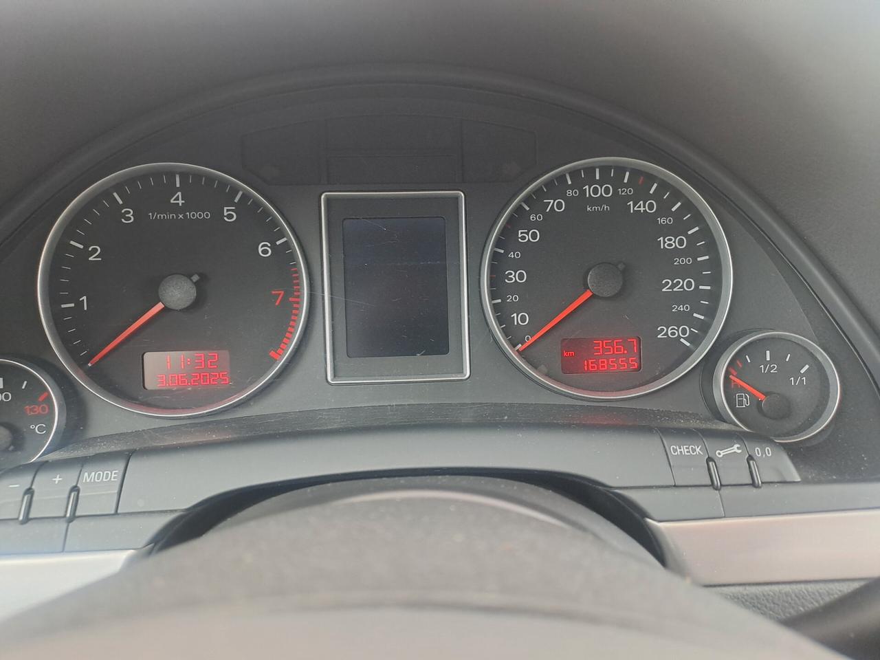 Audi A4 2.0 20V Avant
