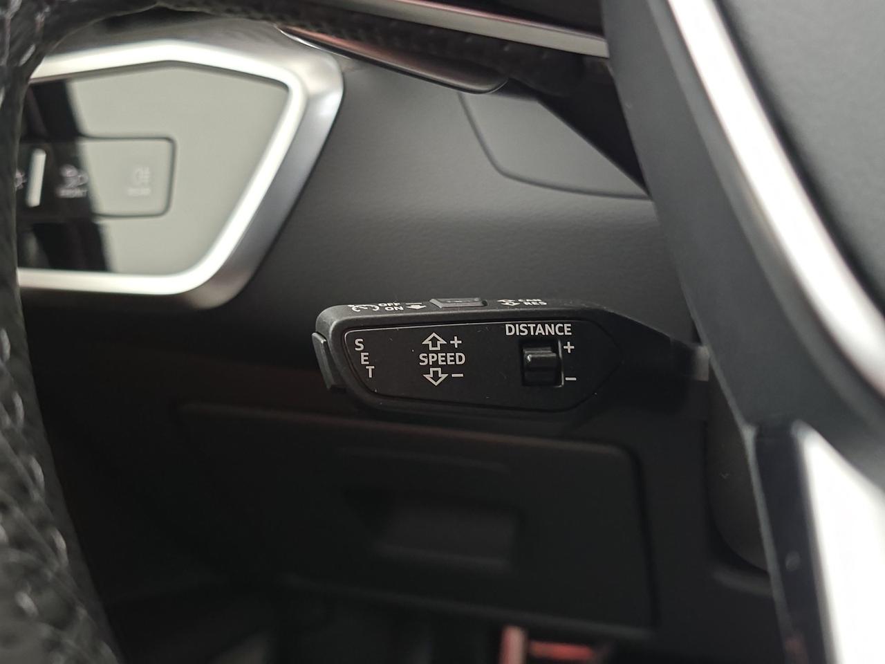 Audi RS6 avant 4.0 mhev performance quattro tiptronic