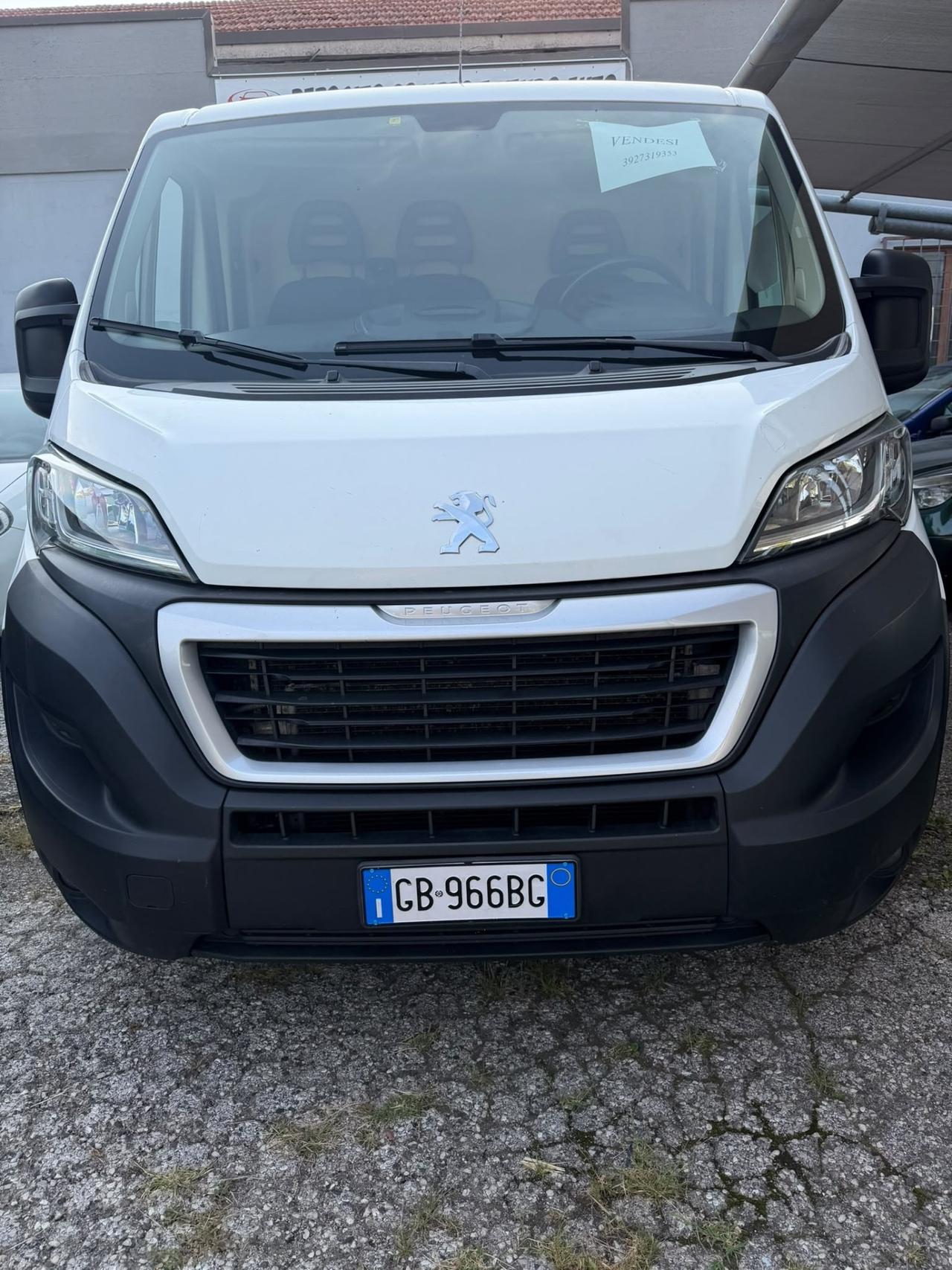 Peugeot Boxer 333 BlueHDi 140 S&S PM-TM Combi Comfort