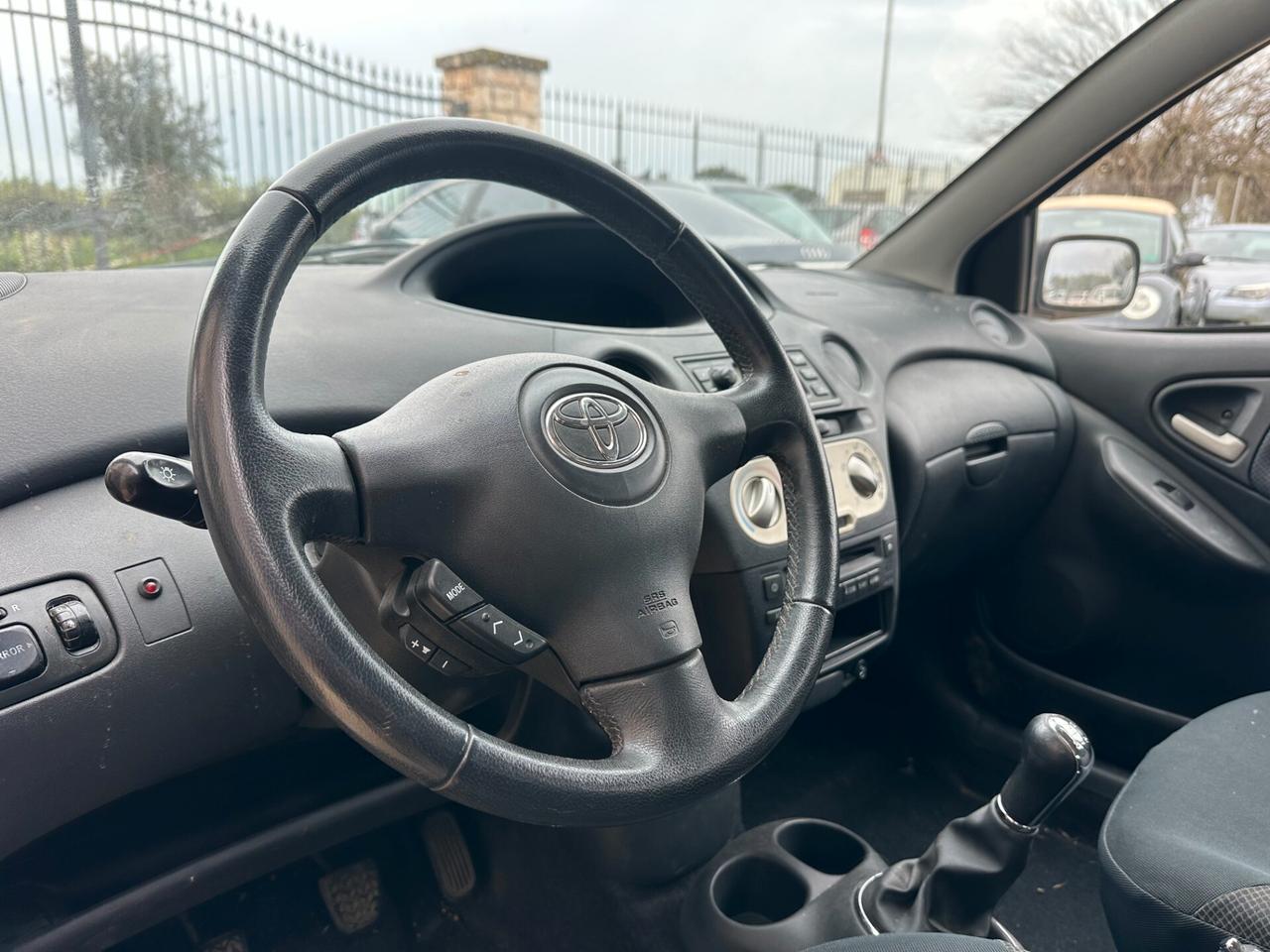 Toyota Yaris 1.3 Benz Unica 90mila KM Garantita