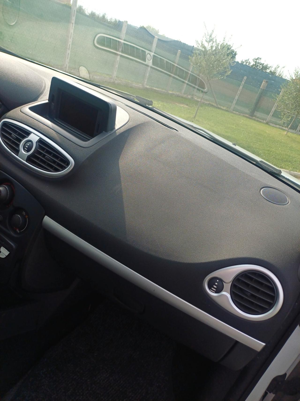 Renault Clio 1.2 16V 5 porte GPL Dynamique