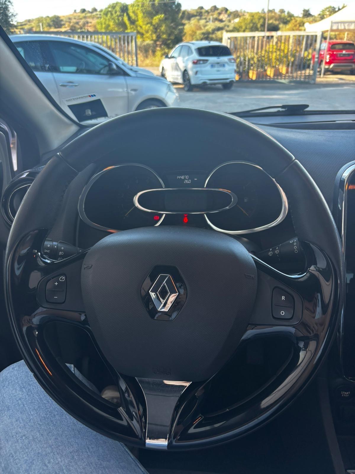 Renault Clio 1.5 dCi 8V 90CV EDC 5 porte Energy