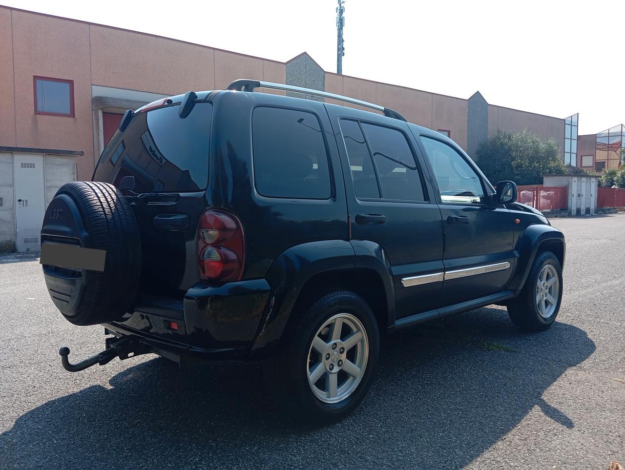 Jeep Cherokee 4X4 2.8 CRD gancio traino valuto permute
