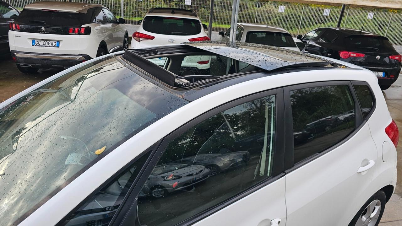 Kia Venga Tetto panoramico WGT