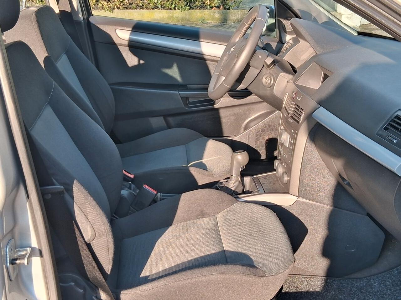 Opel Astra 1.9 CDTI 120CV Station Wagon Cosmo..320 147 1147 WHATSAPP