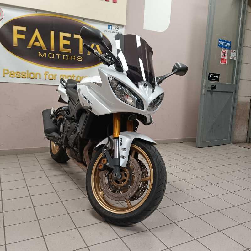 Yamaha Fazer 8 - 2015