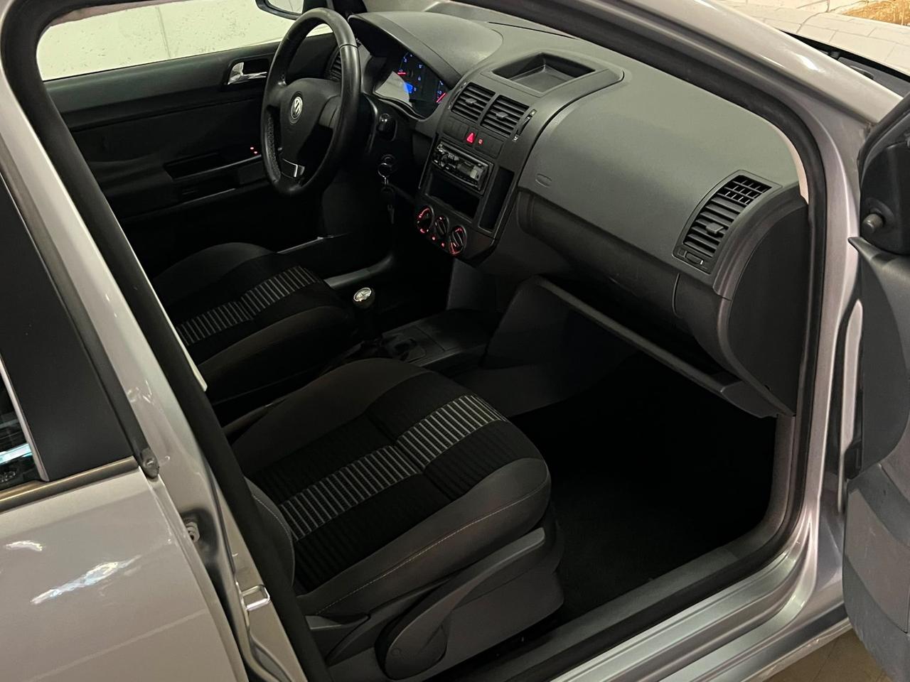 Volkswagen Polo 1.4/80CV 16V 5p. Comfortline
