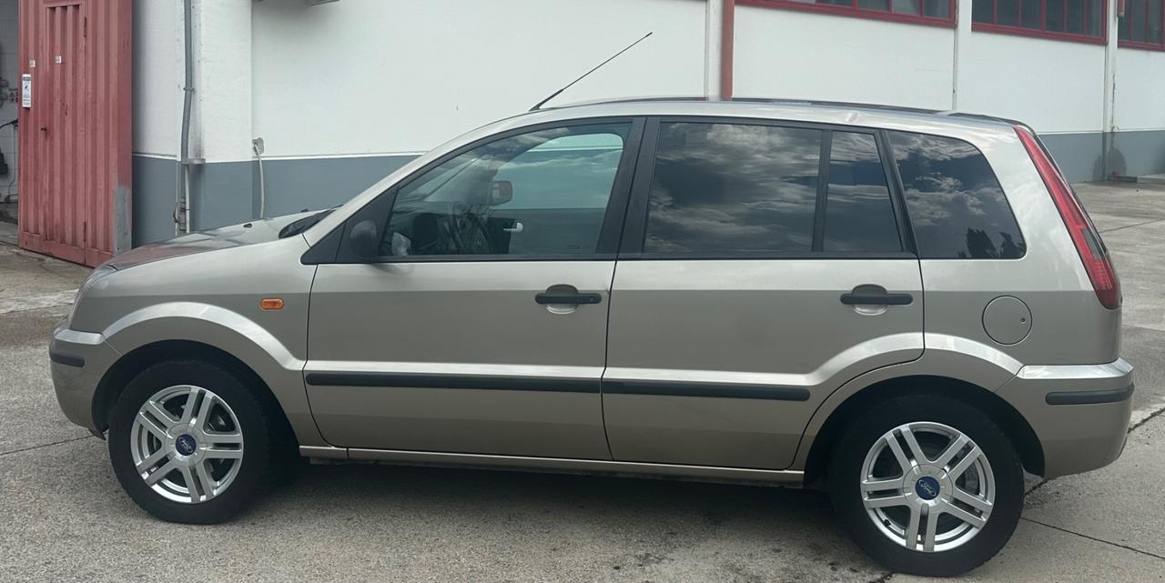 Ford Fusion 1.4 16V 5p.