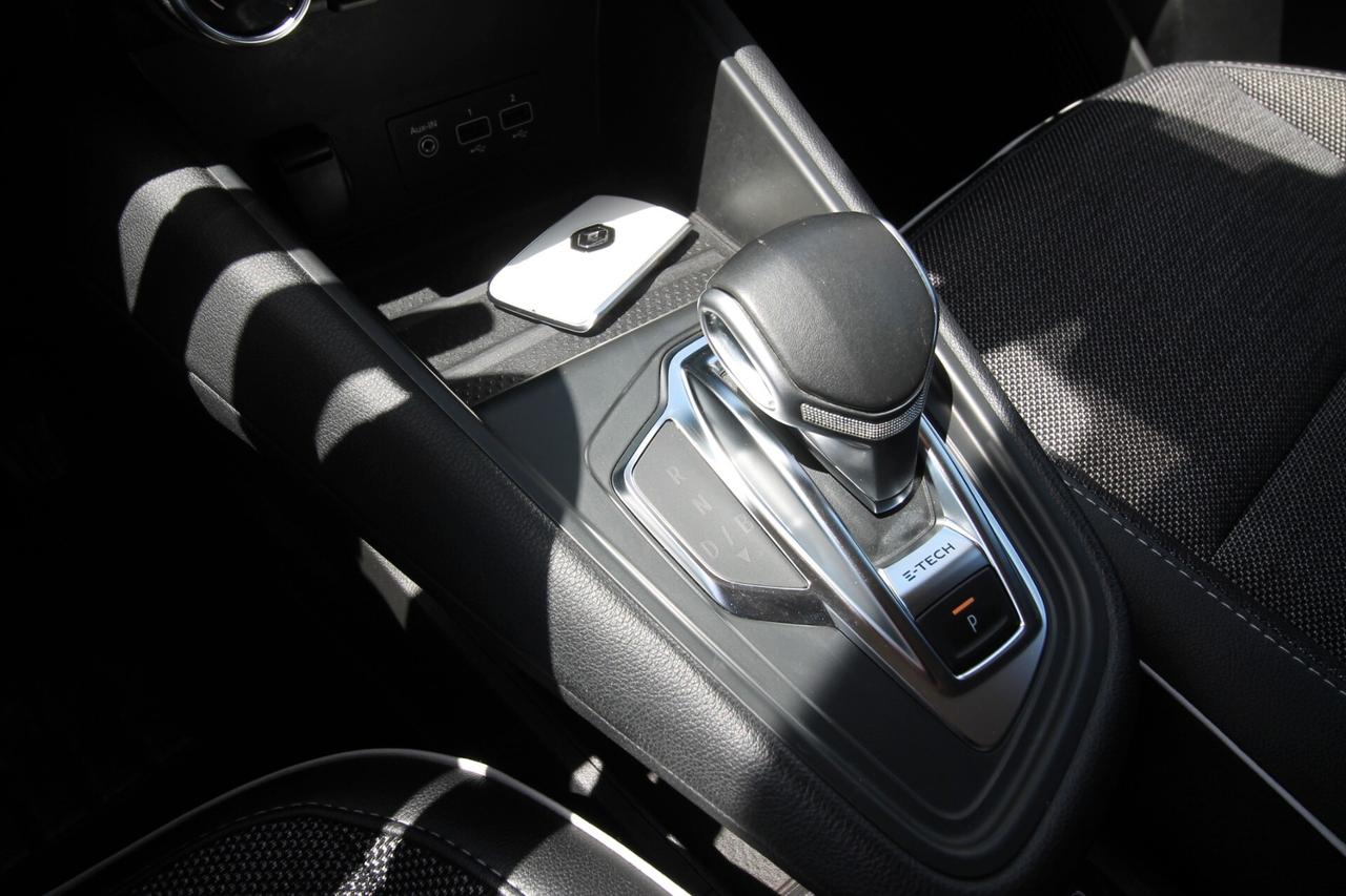 Renault Captur Plug-in Hybrid E-Tech 160 CV Intens|12.2021