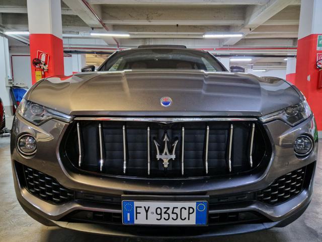 MASERATI Levante 3000 V6 CV.250 TETTO+21'+ UNIPROPR