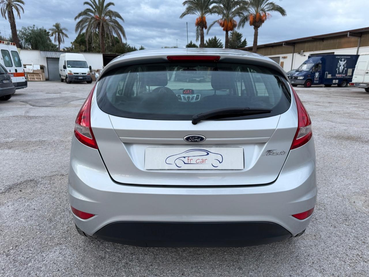 Ford Fiesta 1.4 TDCi 70CV 5 porte Titanium