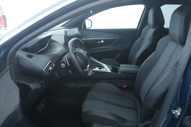 PEUGEOT 3008 Hybrid 225 e-EAT8 Allure Pack