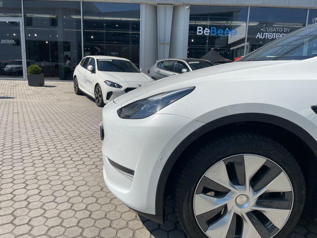 Tesla Model Y Dual Motor Long Range AWD
