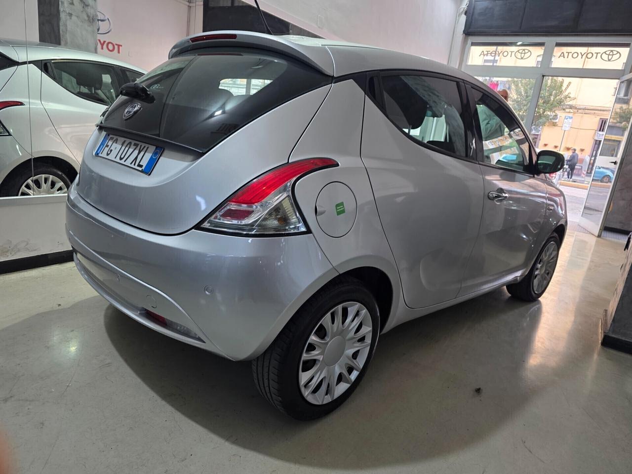 Lancia Ypsilon 1.2 GPL 69cv BLOCK SHAFT