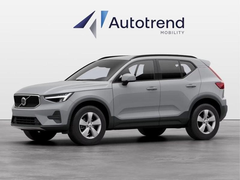 Volvo XC40 B3 163+11 CV Mild Hybrid Automatico Essential