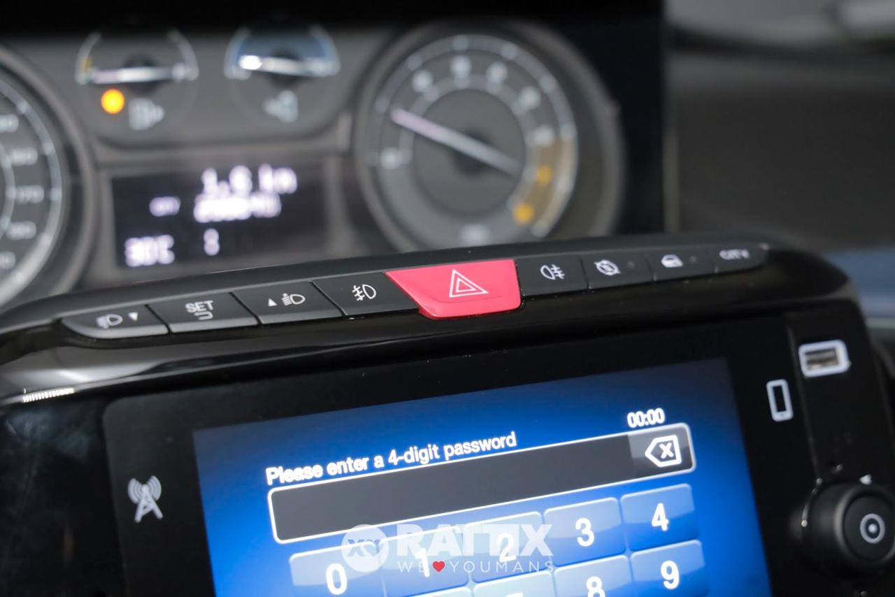Lancia Ypsilon 1.0 Firefly Hybrid 70CV Platino
