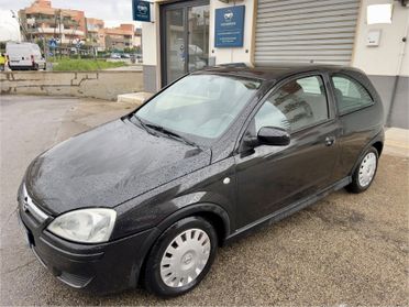 Opel Corsa 1.2i 16V cat 3 porte Club