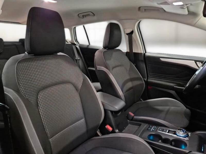 Ford Focus 1.5 EcoBlue 120 CV automatico SW Business Co-Pilot"accetto permuta"