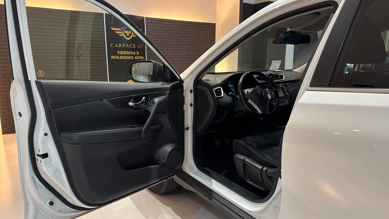Nissan X-Trail 1.6 dCi 2WD Tekna - 2015