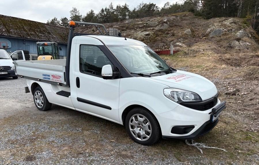 DOBLO 3 POSTI WORK UP CASSONATO CASSONE CLIMA OK NEOPATENTATI GRU 250 KG