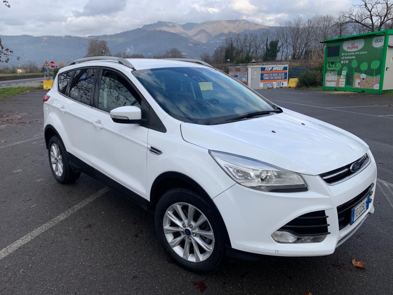 Ford Kuga 2.0 TDCI 150 CV S&S 4WD Powershift Titanium Business