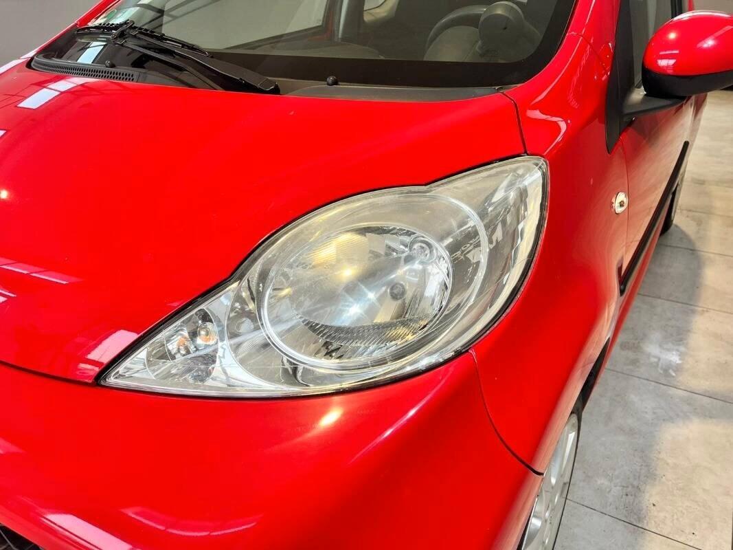 Peugeot 107 1.0 68CV 3p. Plaisir
